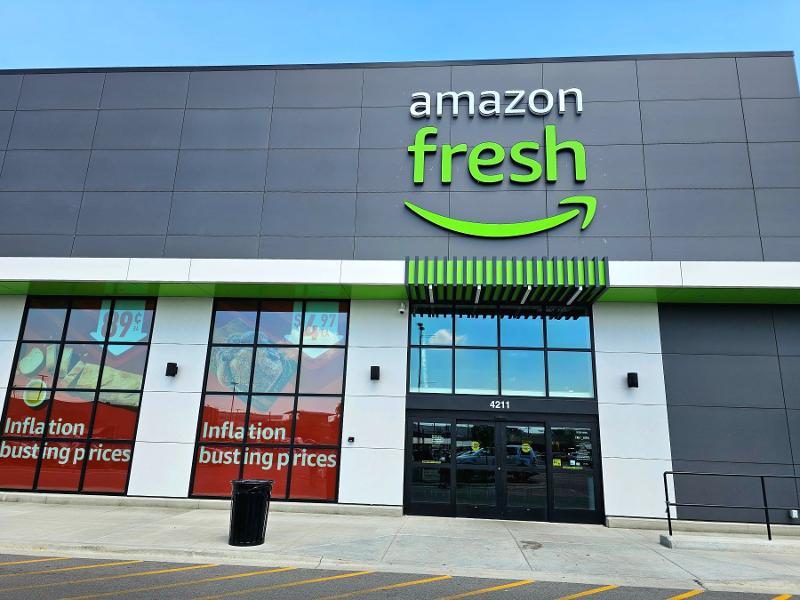 Amazon Fresh exterior