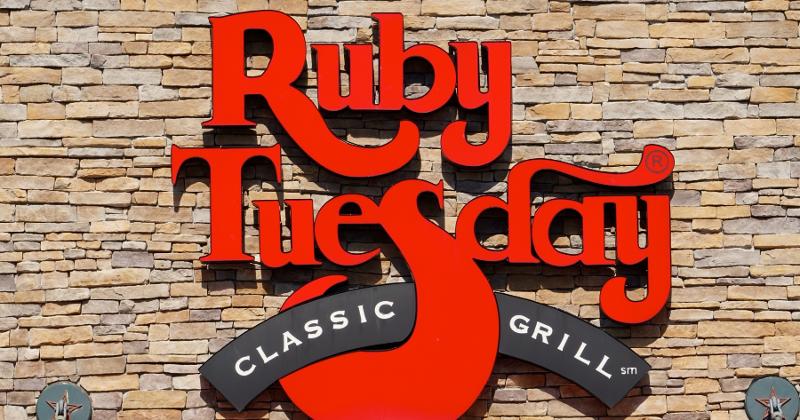 Ruby Tuesday restaurant sign